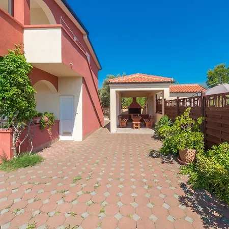 Apartment Kaktus *