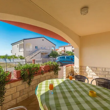 Kaktus Apartment